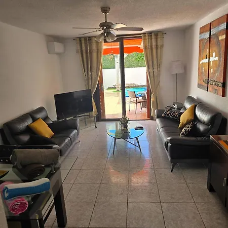 Spacious 2 Bedroom Duplex On Parquesantiago 2 Apartment Playa de las Americas (Tenerife)